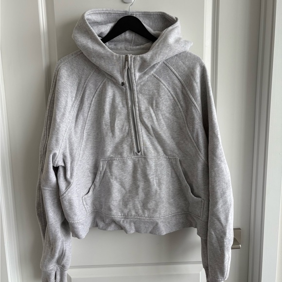 Lululemon Scuba Oversized Hoodie size L - Picture 3 of 4